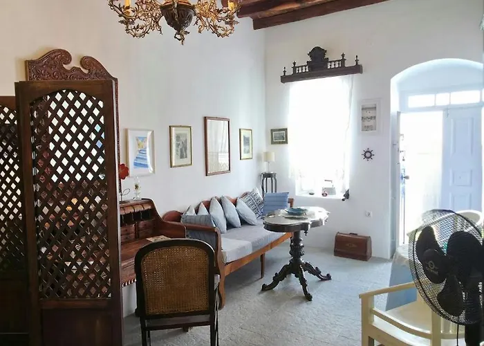 Eleni's Cozy Semesterbostad *