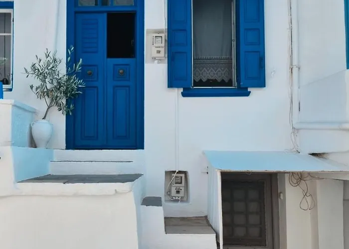 Eleni's Cozy Kástron